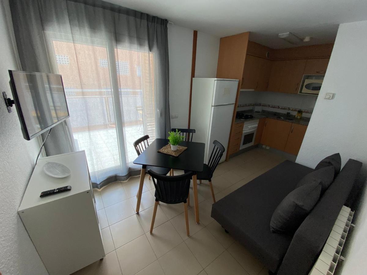 Apartamentos Ar Isern Blanes Exterior photo