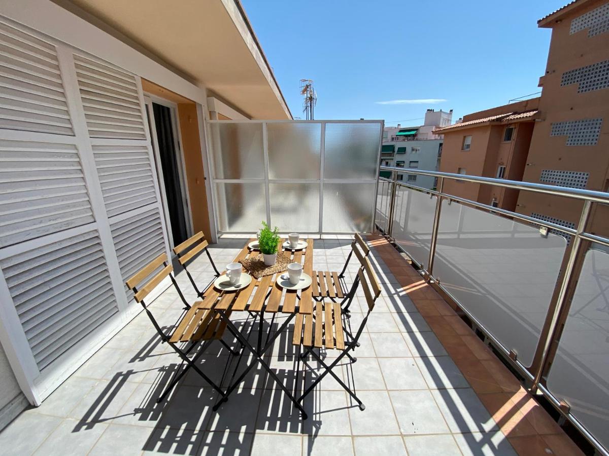 Apartamentos Ar Isern Blanes Exterior photo