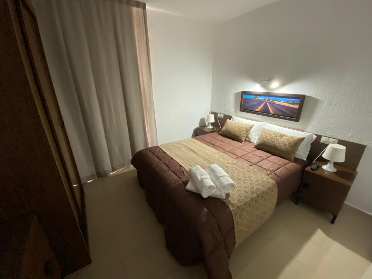 Apartamentos Ar Isern Blanes Exterior photo