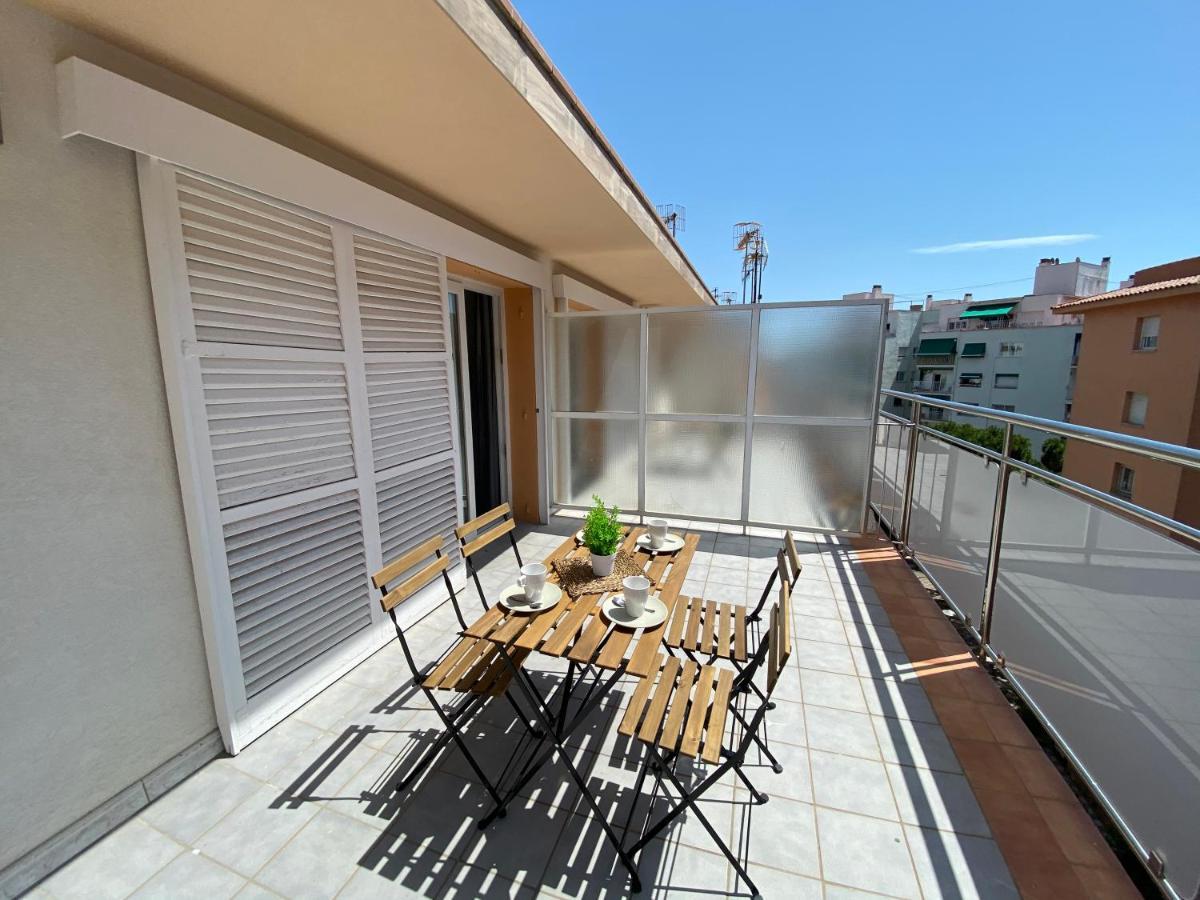 Apartamentos Ar Isern Blanes Exterior photo