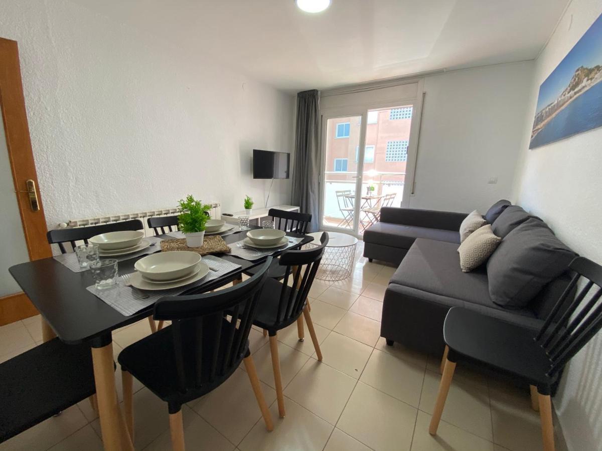 Apartamentos Ar Isern Blanes Exterior photo