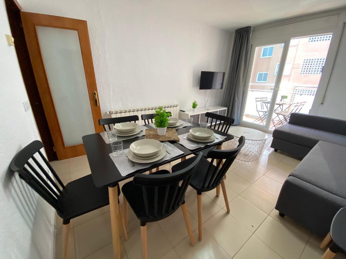 Apartamentos Ar Isern Blanes Exterior photo